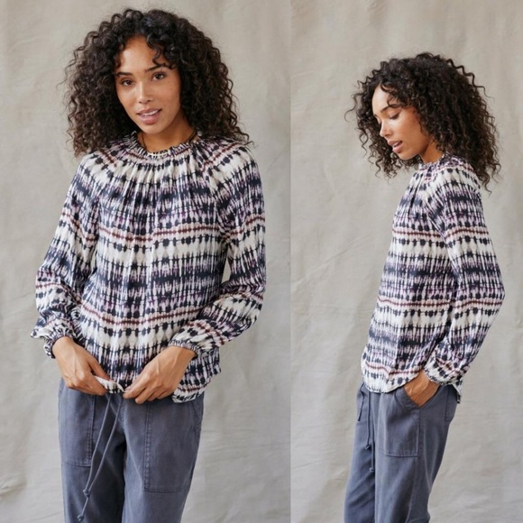 Bella Dahl Tops - NWT Bella Dahl Lucy Raglan Sleeve Shirred Neck Top Rustic Stripe Large